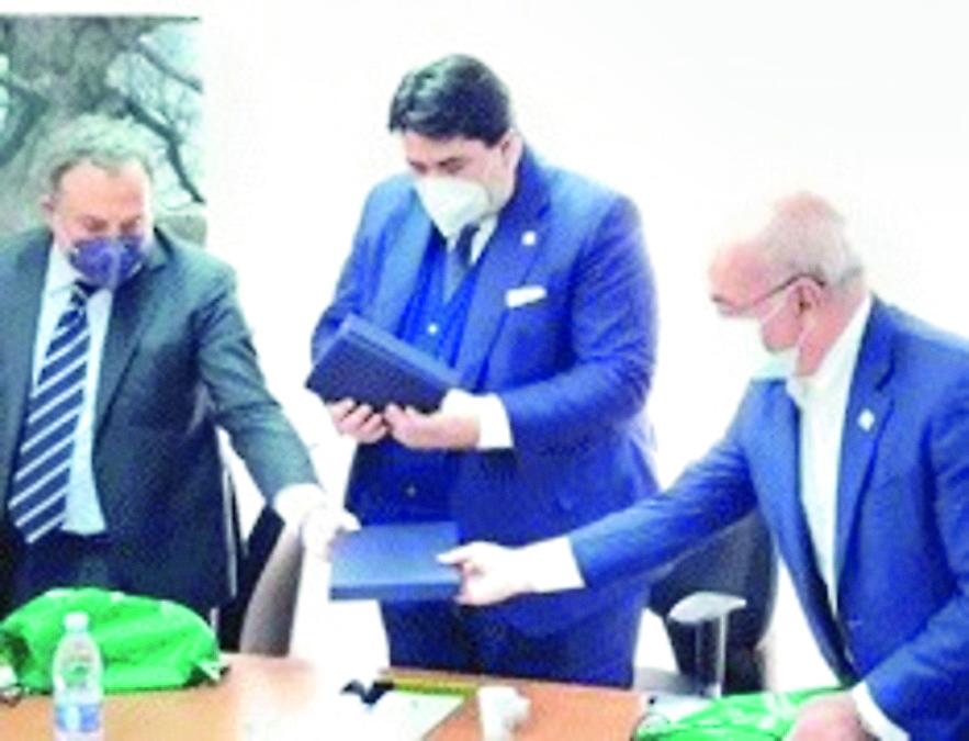 Il generale sostituito: reintegro o chiederò i danni alla Regione