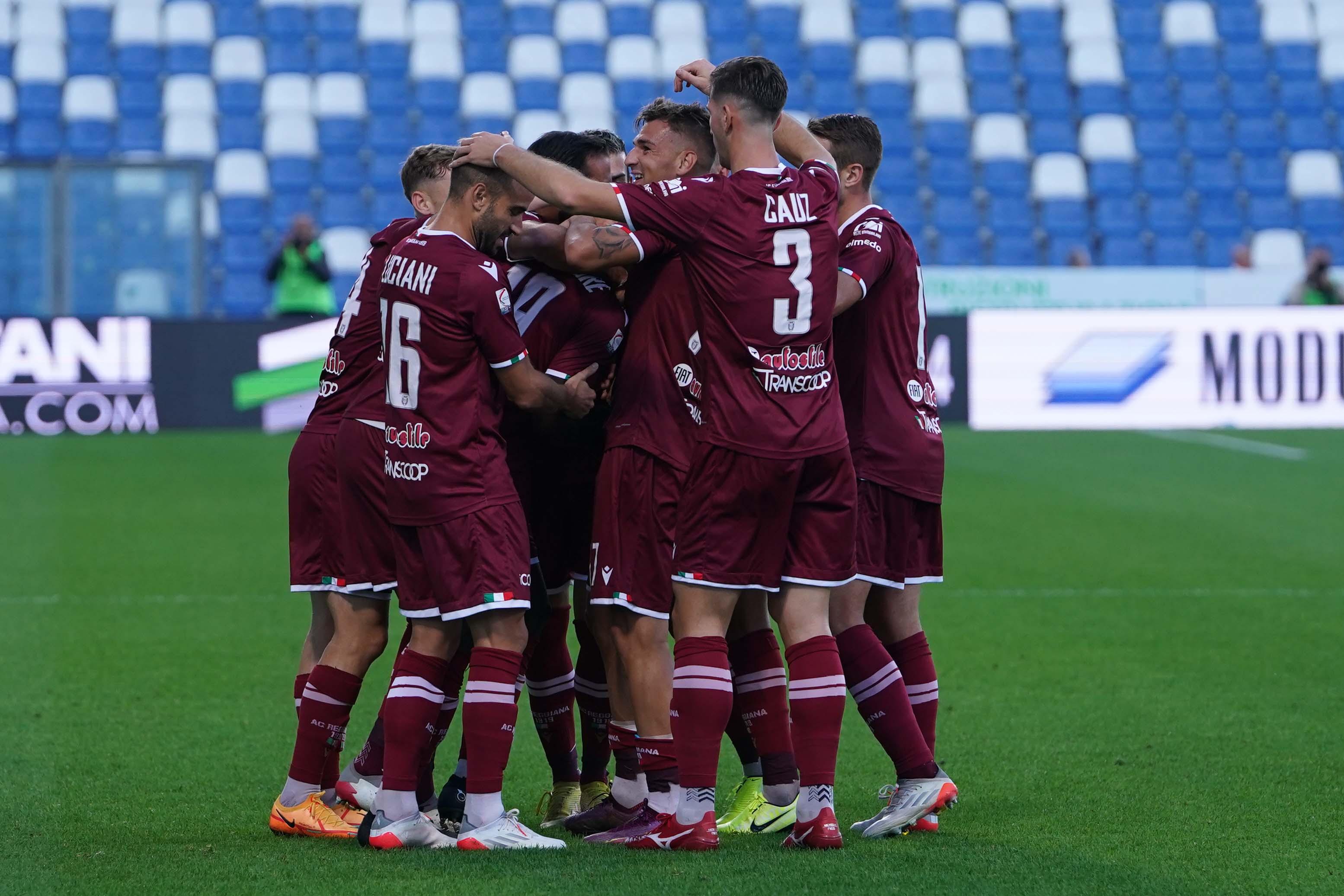 Sette squadre in tre punti