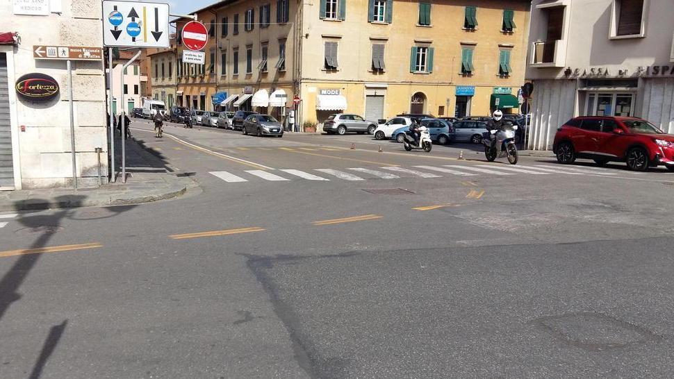 Rivoluzione su lungarno Mediceo: si potrà svoltare in via Santa Marta – i dettagli