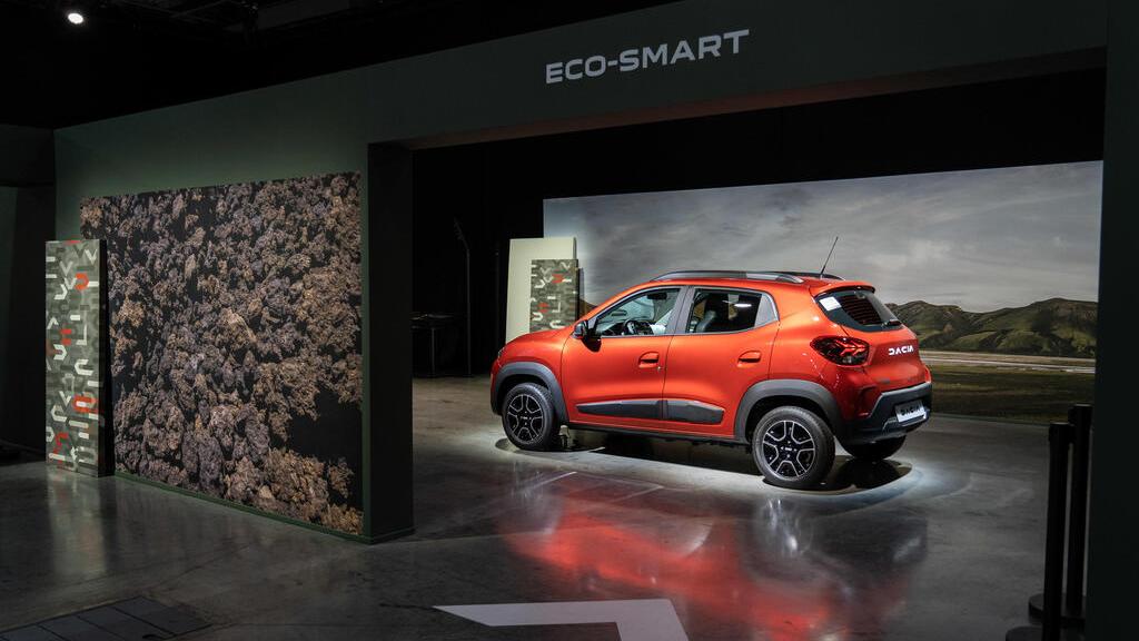 Dacia è 'Eco-Smart', la sostenibilità economica ed ecologica
