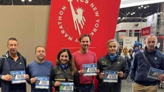 Gli “Once upon a run” con il numero di pettorina con cui hanno partecipato alla maratona di New York