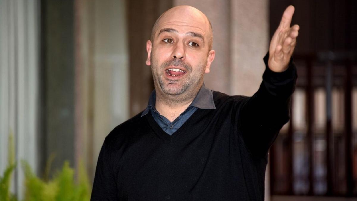 Zalone, il tour teatrale parte da Firenze: «Parlo di politica, guardatemi negli occhi»
