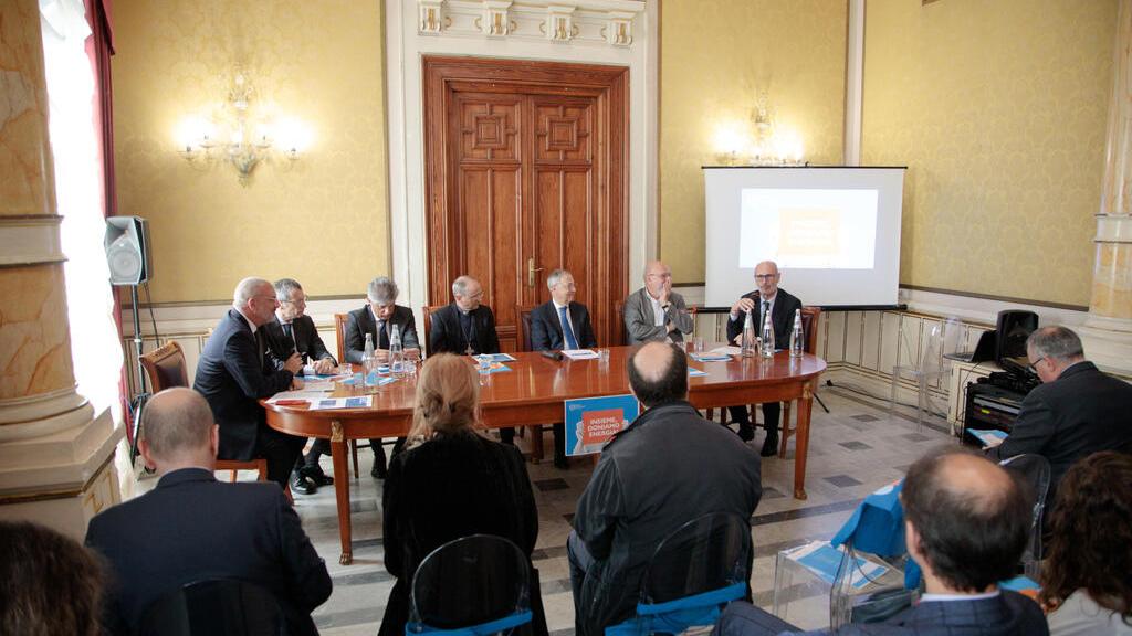 Banco dell'Energia,a Reggio Calabria sostegno a 100 famiglie