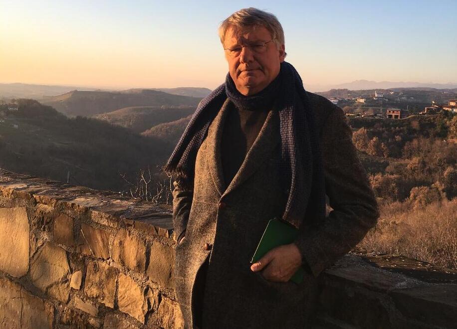 Nuovo libro del modenese Bertoni: «Così gli animali “abitano” la nostra vita» 