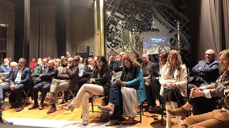 
	I partecipanti all&rsquo;incontro organizzato da Pratofutura

