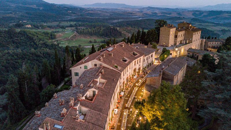 
	Il borgo di Castelfalfi nel comune di Montaione

