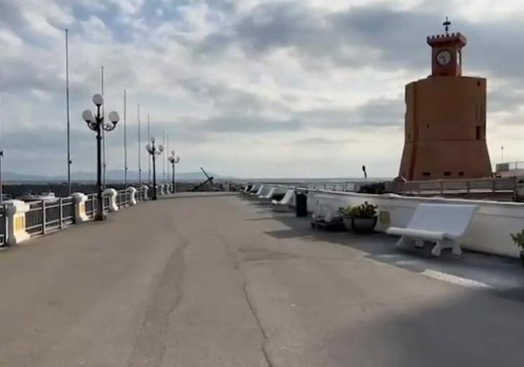Il lungomare di Rio Marina