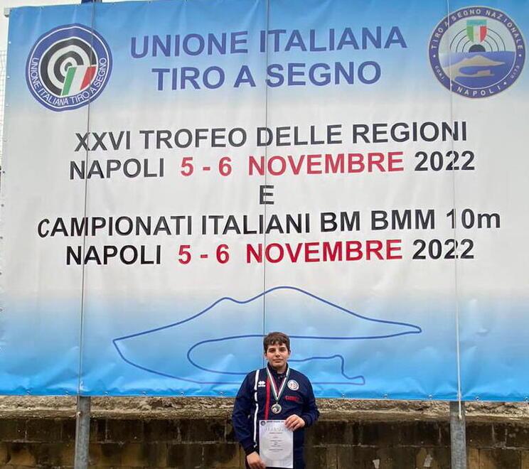 
	A 13 anni &egrave; un fenomeno del tiro a bersaglio

