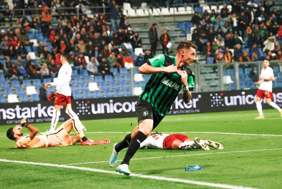 Il Sassuolo ferma la Roma: al Mapei è 1 a 1