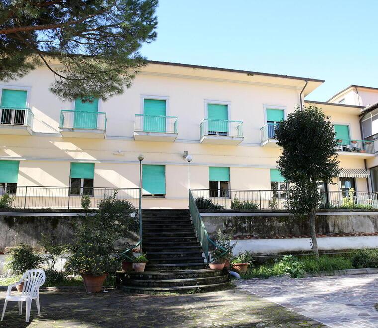 L’esterno della casa di riposo San Domenic