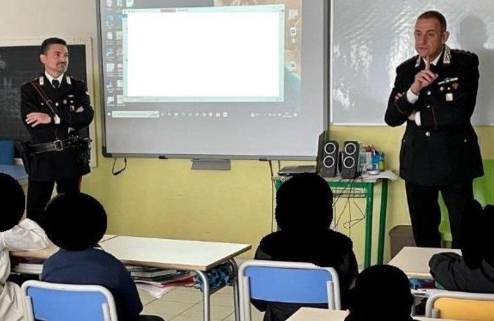 Minori, le trappole social e il cyberbullismo