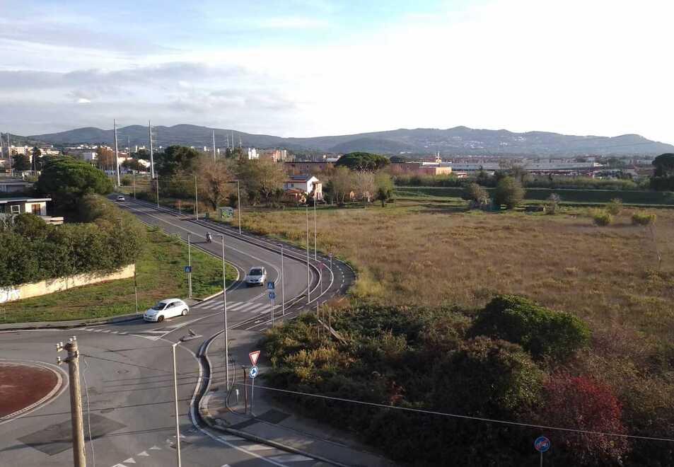 Nella foto di Stefanini/Silvi, l’area tra via dei Pelaghi e via Lando Conti