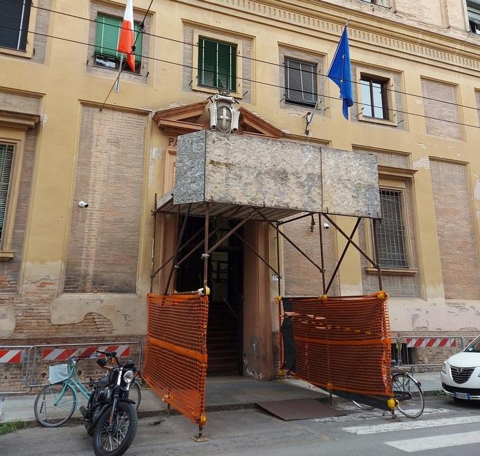Spilamberto. I no mask denunciano carabinieri e vigili 