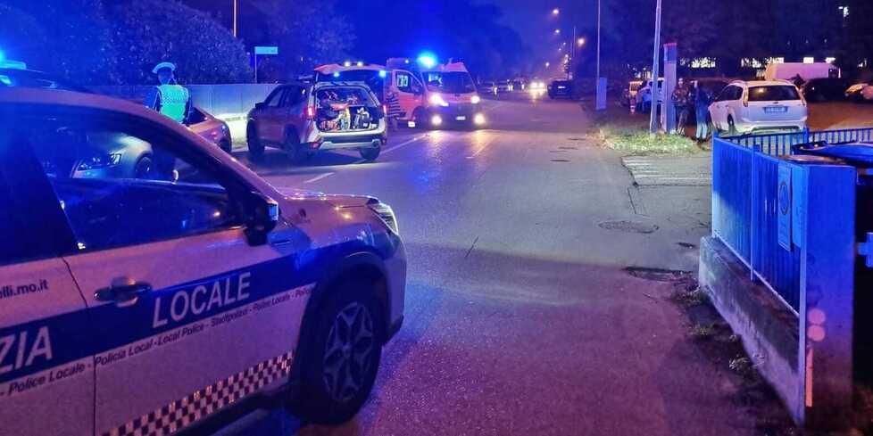 Vignola. Bimba di 7 anni scende dallo scuolabus e viene investita: grave 