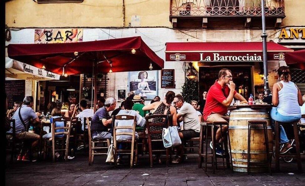 Livorno, ultimo panino in “Barrocciaia”. L'amarezza del titolare: «Ho fatto il possibile per non chiudere»