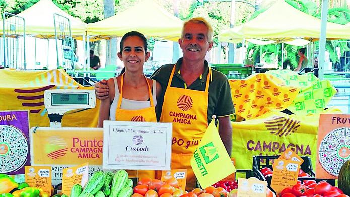 All'Emiciclo di Sassari il banco dell'azienda di Olmedo vincitore del contest nazionale