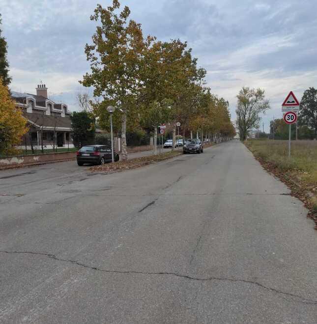 Modena, Via Argiolas, un comitato contro la “superstrada”: «Saremo invasi dai tir» 