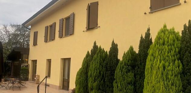Bastiglia Ladri in azione in trattoria Al Cantone