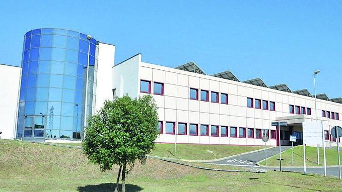 Morta a 31 anni dopo aver partorito: la causa del decesso resta un mistero