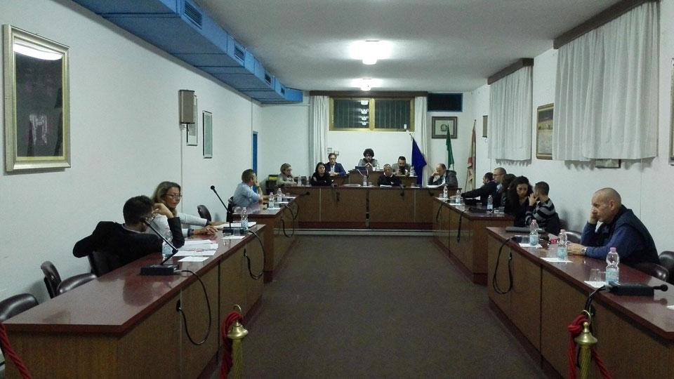 La bolletta schizza a 600mila euro: «Dal bilancio risorse straordinarie»