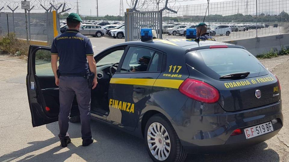 Smantellato giro di coca: in dieci sono sotto accusa