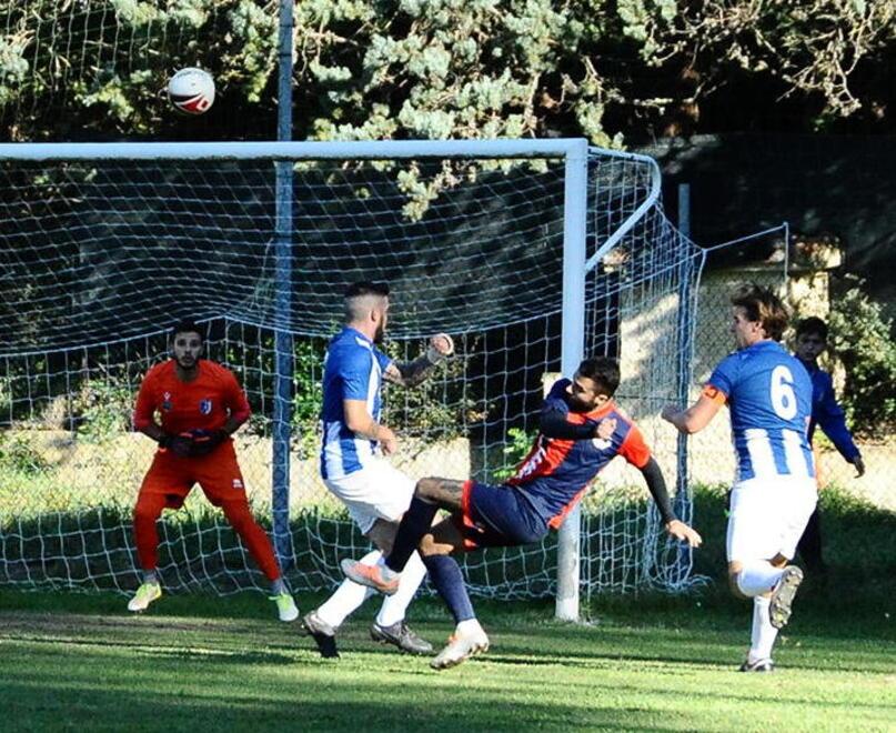 Il Cecina ritrova Ponsacco Un “quasi derby” amarcord
