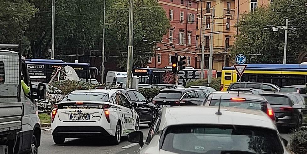 Modena. Bus in ritardo anche di 30 minuti «Colpa della viabilità per lo stadio» 