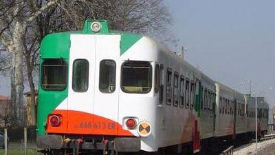 I genitori degli studenti: «Treni troppo spesso in ritardo»