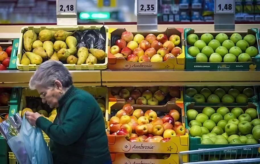 L’inflazione si mangia i risparmi: in Toscana bruciati 5,8 miliardi – La tabella provincia per provincia