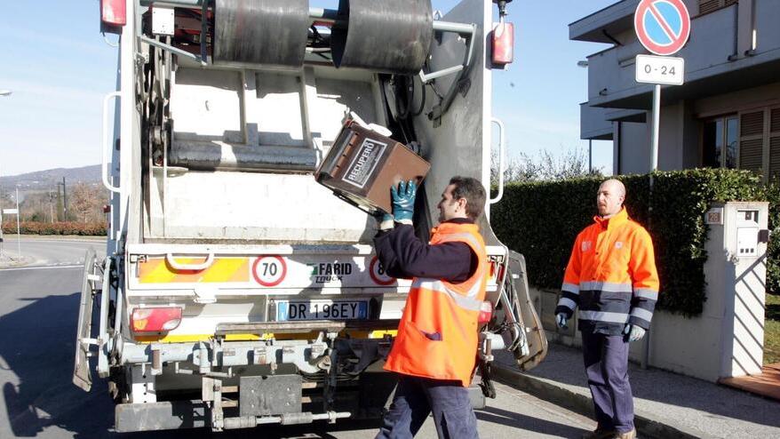 Empoli, Tari si cambia: da tassa a tariffa. E verrà “misurato” ogni rifiuto