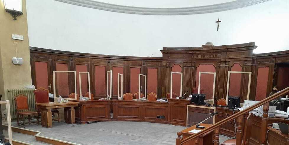 Aula di tribunale penale di Livorno (foto d'archivio)