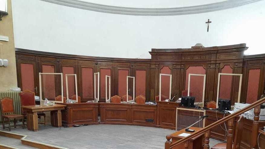 Aula di tribunale penale di Livorno (foto d'archivio)
