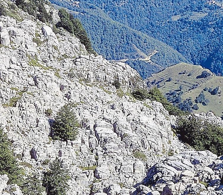 Cava Carcaraia, il “niet” del Cai. «Mai accordi con chi distrugge»