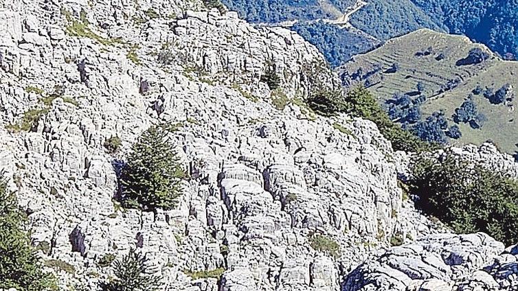 Cava Carcaraia, il “niet” del Cai. «Mai accordi con chi distrugge»