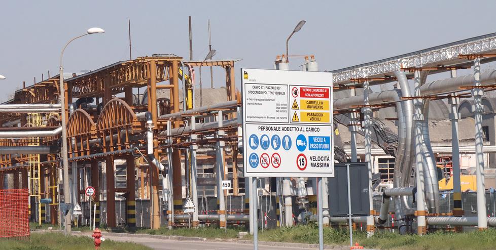 Ferrara, accordo Regione e Unife per una chimica sostenibile