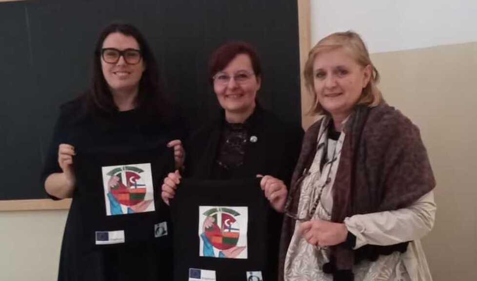 Cento, la mafia si combatte a scuola: «Attenti a certi cantanti»