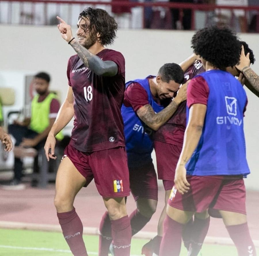 
	Ernesto Torregrossa esulta dopo la rete segnata con la nazionale del Venezuela&nbsp;


