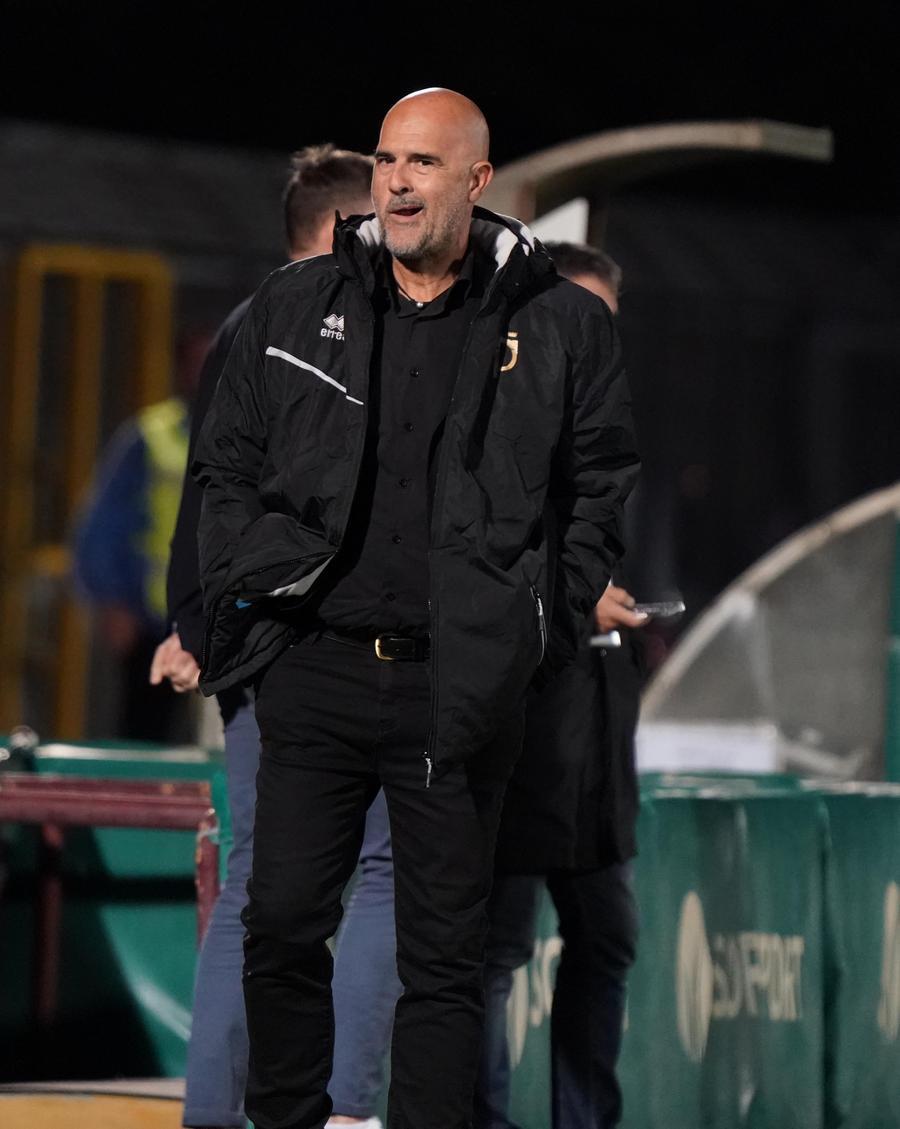 
	Max Canzi, allenatore del Pontedera (Foto di Franco Silvi)

