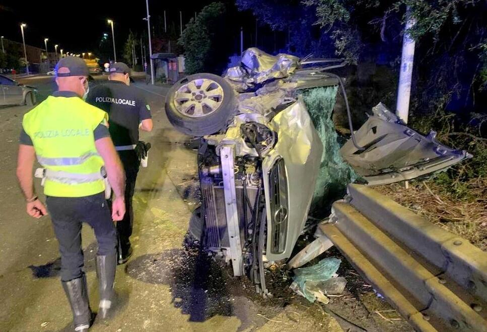 Morti nello schianto a Li Punti: l’autista sconterà dieci mesi 