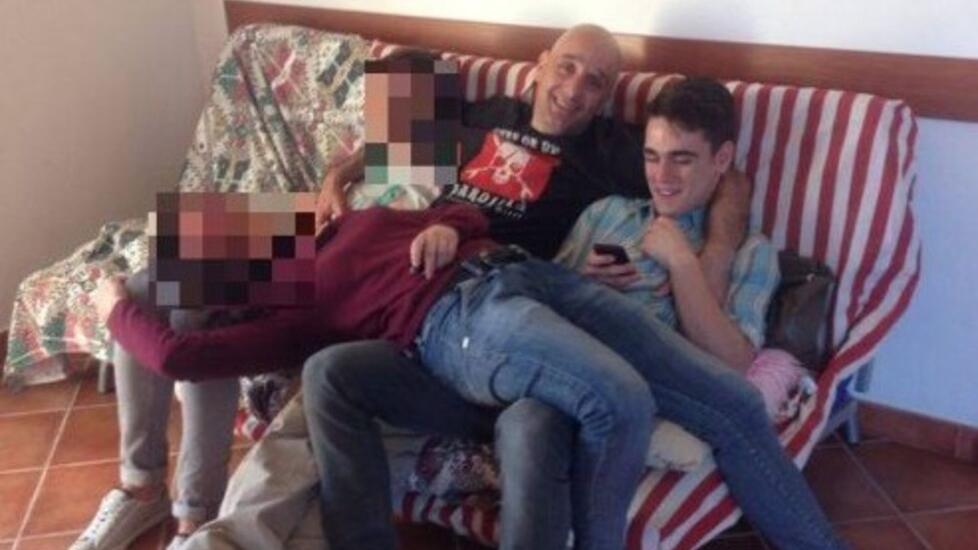 Accoltella il padre mentre dorme, muore colonnello dell’esercito originario di Livorno