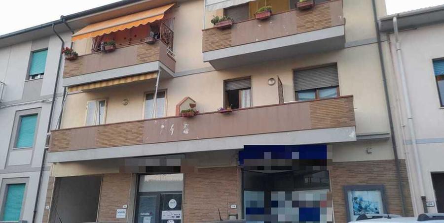 
	Lo stabile dove risiedeva fino a giugno la donna

