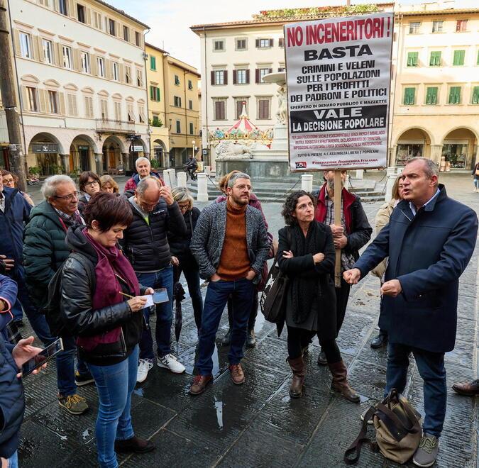 Multiutility e rifiuti. Ecco De Magistris: «No ai profitti sui beni pubblici»