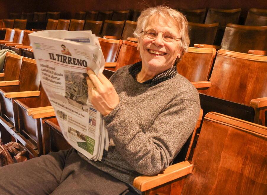 La vita, i romanzi e ora il palcoscenico: Daniel Pennac parla a tutti – Video