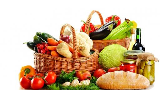 Il paniere diventa ancora più costoso: forti aumenti per olio, burro e vegetali