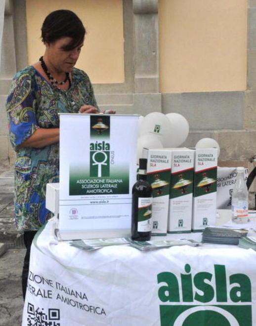 Pistoia, raccolti 1.200 euro per progetti a favore dei malati di Sla 