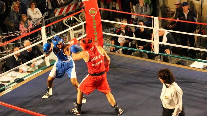 Boxe sotto le stelle per ricordare Manuel Iannaco - Video