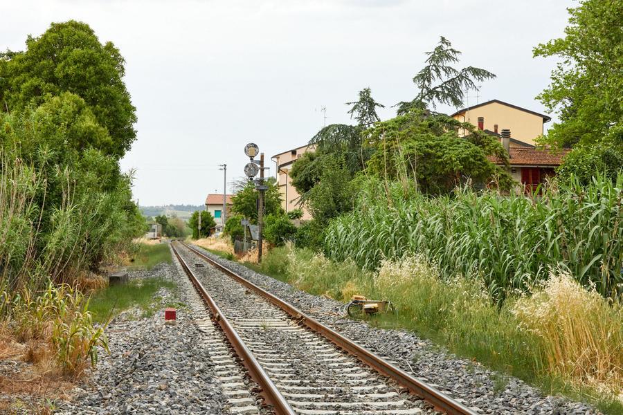 
	Un tratto ancora a binario unico tra Empoli e Granaiolo

