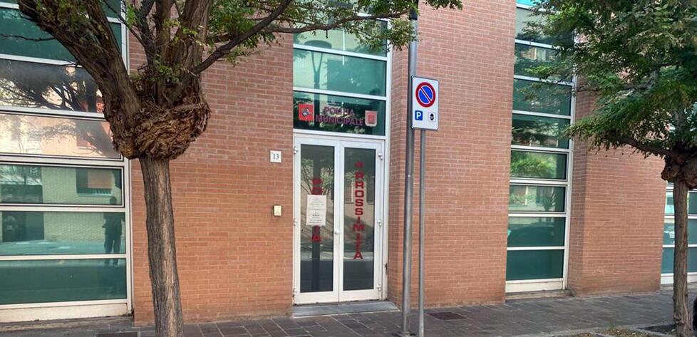 La sede