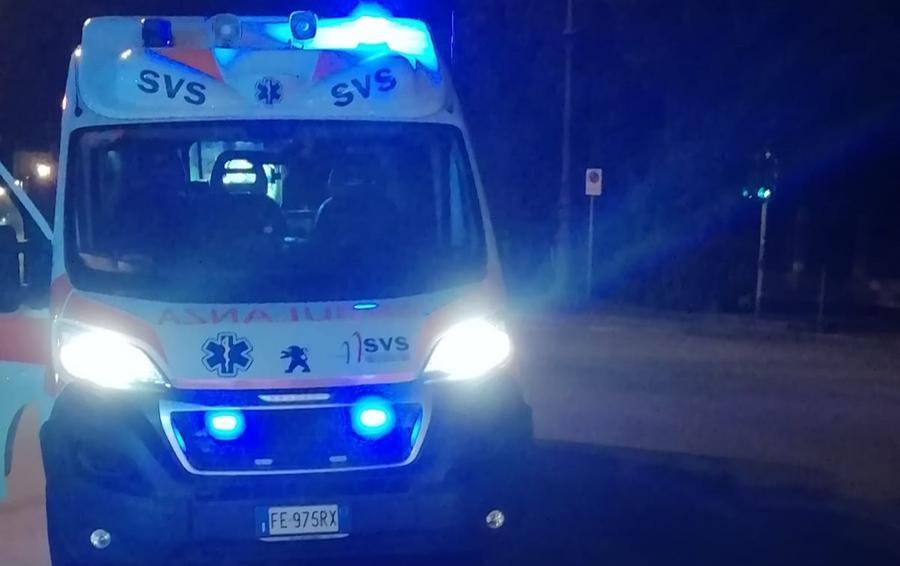 Dramma alla Padula: muore a 65 anni in giardino