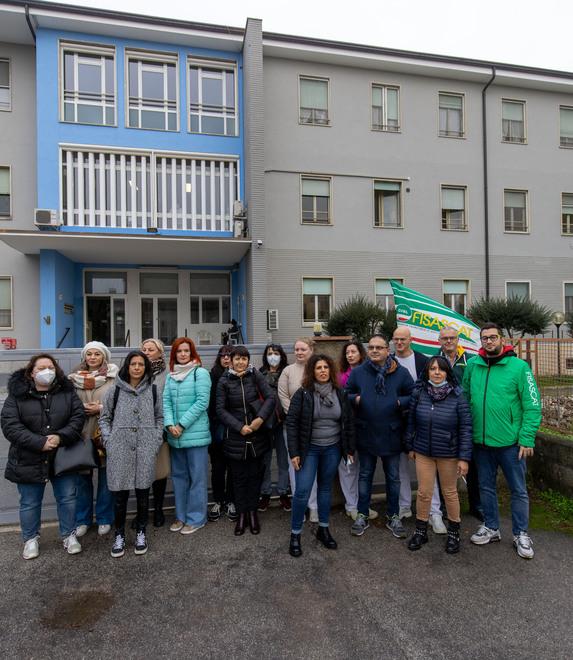 Caso Betlem, l'incontro con il vescovo in un vicolo cieco: «I soldi usati per i tetti delle chiese»